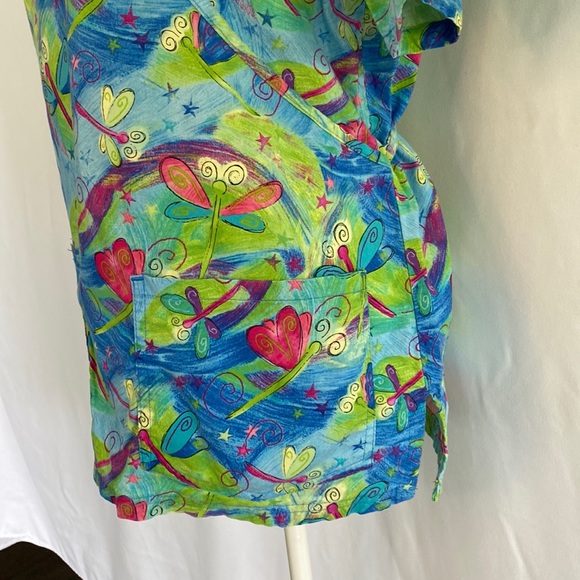 💜3/$15 UA Scrubs with Tie Back - Picture 4 of 8